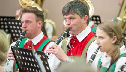 mkabfaltersbachfruehjahrskonzertmai2016-brugal3406