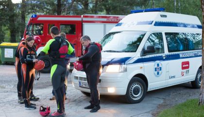 An dem abendlichen Einsatz der Blaulichtorganisationen war auch die Wasserrettung Osttirol beteiligt.
