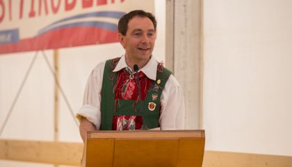 bezirkstrachtenfestanras-brugal15