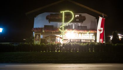 bergfeuerhaeuserbeleuchtungkartitsch-bru-g9