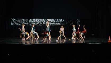 valeinadance-tanzuem-galerie-valeinadance4.jpg
