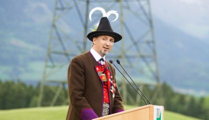 golfplatzeroeffnunglavant13mai-ohhk697