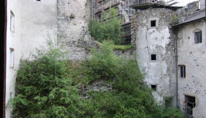 burgheinfelsneu-Blick-auf-Baustelle-Suedtrakt-galerie9-c-Museumsverein-Burg-Heinfels