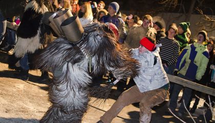krampusabfaltersbach1