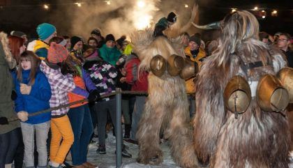 krampusstrassengal9b