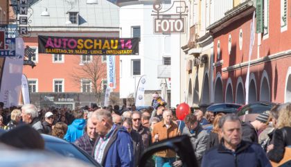 Lienzer Altstadt wurde zu Freiluft-Autosalon 2014