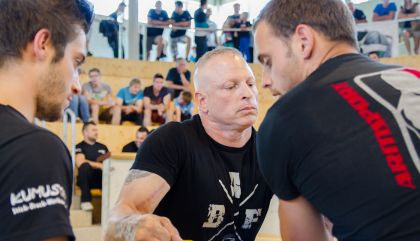 armwrestlinglienzgal-bru3