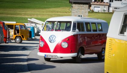 Knapp 400 „Bullis“ trafen sich in Kals