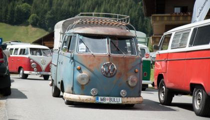 Knapp 400 „Bullis“ trafen sich in Kals