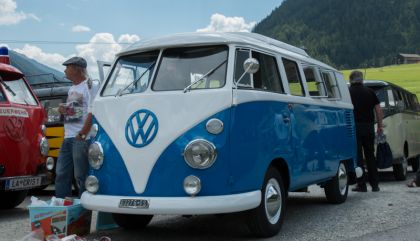 Knapp 400 „Bullis“ trafen sich in Kals