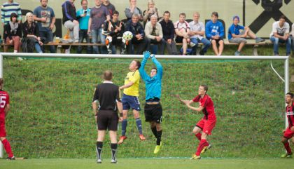 250 Zuschauer sahen am Samstag, 6.9., in der 1. Klasse A1 in Thal/Assling einen verdienten 3:0 Sieg der Heimmannschaft gegen den SV Tristach.