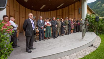 130 junge Rekruten leisteten ihren Treueeid