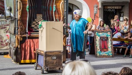 OLALA-Straßentheater – der zweite Tag
