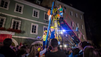 Große OLALA-Eröffnung zum 23. Straßentheater