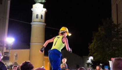 Große OLALA-Eröffnung zum 23. Straßentheater