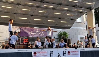 Mit „Kids Acrobatic“, „Urban Dance Styles“ und einem Auftritt des Showteams verabschiedete sich der Verein am 25. Juli 2014 in die Sommerpause.
