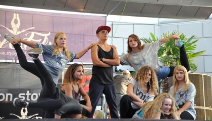 Mit „Kids Acrobatic“, „Urban Dance Styles“ und einem Auftritt des Showteams verabschiedete sich der Verein am 25. Juli 2014 in die Sommerpause.
