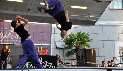 Mit „Kids Acrobatic“, „Urban Dance Styles“ und einem Auftritt des Showteams verabschiedete sich der Verein am 25. Juli 2014 in die Sommerpause.