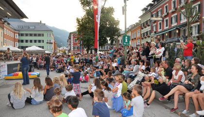 Mit „Kids Acrobatic“, „Urban Dance Styles“ und einem Auftritt des Showteams verabschiedete sich der Verein am 25. Juli 2014 in die Sommerpause.