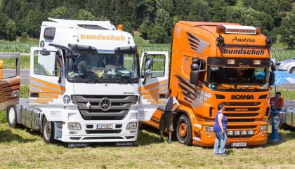 Mit einem Fußballturnier, 40 Trucks und einer „Asphaltparty“ feierten die Mitglieder des HC Truckstop am 19.7. in Dölsach das 10-jährige Vereinsbestehen.