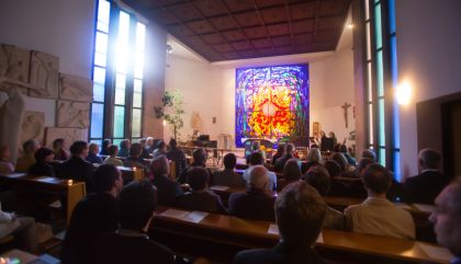 Im Flüchtlingsheim in der Angerburg feierte man am 12.9. unter dem Motto „18 Nationen – ein Zuhause” ein würdiges Jubiläumsfest aus Anlass des 10-jährigen Bestehens.