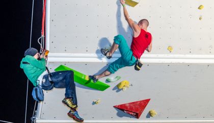 Gelungene 1. Auflage des „Free Solo Masters": Großes Zuschauerinteresse, tolle Leistungen der über 60 Kletterer und fast perfekte Wetterbedingungen am 13.9. in Lienz.