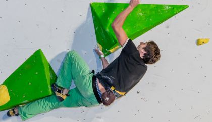 Gelungene 1. Auflage des „Free Solo Masters": Großes Zuschauerinteresse, tolle Leistungen der über 60 Kletterer und fast perfekte Wetterbedingungen am 13.9. in Lienz.