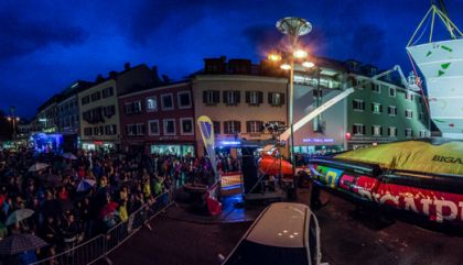 Gelungene 1. Auflage des „Free Solo Masters": Großes Zuschauerinteresse, tolle Leistungen der über 60 Kletterer und fast perfekte Wetterbedingungen am 13.9. in Lienz.