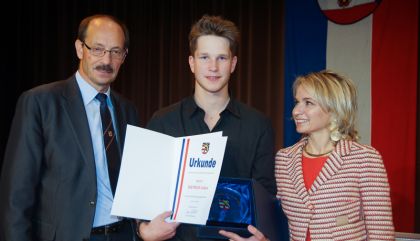 Große Ehre für Snowboarder Sigi Grabner