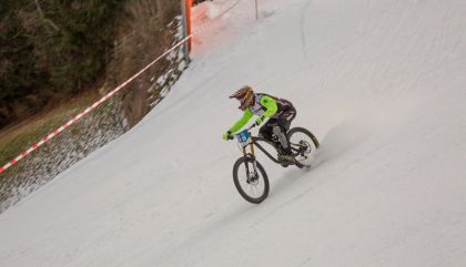 ridehardgal15_c_ohaf