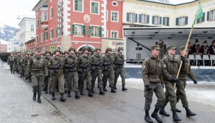 Garnisonsstadt Lienz: 300 Rekruten feierlich angelobt