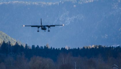 James Bond-Dreh: Norman Islander gelandet