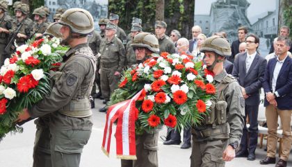 8. Mai 2015: Würdige Gedenkveranstaltung