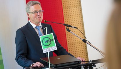 1. Uni-Lehrgang in Lienz: Abschluss und Diplomfeier