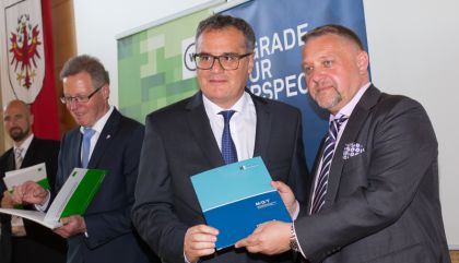 1. Uni-Lehrgang in Lienz: Abschluss und Diplomfeier