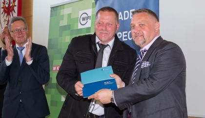 1. Uni-Lehrgang in Lienz: Abschluss und Diplomfeier