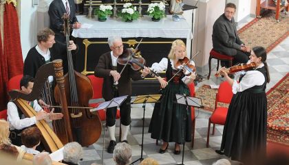 tirvolksmusik04osttirolergeigenmusig