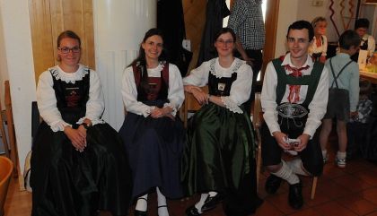 tirvolksmusik15
