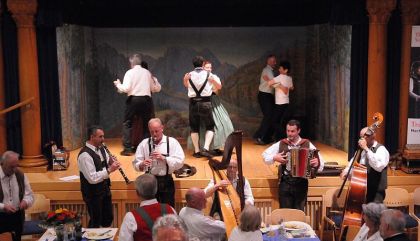 tirvolksmusik16dieoberleibniger