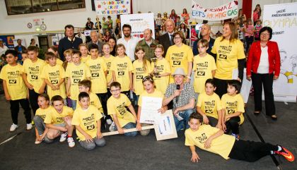 In der Dolomitenhalle wurde heute gemeinsam gekämpft, gerätselt und gelacht: Mit viel Action und Spaß ging das Tiroler Landesfinale der Kindersicherheitsolympiade über die Bühne.