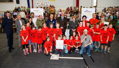 In der Dolomitenhalle wurde heute gemeinsam gekämpft, gerätselt und gelacht: Mit viel Action und Spaß ging das Tiroler Landesfinale der Kindersicherheitsolympiade über die Bühne.