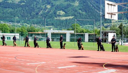 In der Dolomitenhalle wurde heute gemeinsam gekämpft, gerätselt und gelacht: Mit viel Action und Spaß ging das Tiroler Landesfinale der Kindersicherheitsolympiade über die Bühne.