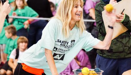 In der Dolomitenhalle wurde heute gemeinsam gekämpft, gerätselt und gelacht: Mit viel Action und Spaß ging das Tiroler Landesfinale der Kindersicherheitsolympiade über die Bühne.