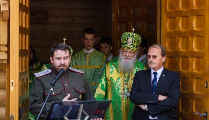 Hunderte, darunter viele Kosaken aus aller Welt, nahmen heute, 1. Juni 2015, in Lienz an der offiziellen Einweihung der Kosakenkapelle in der Peggetz teil.