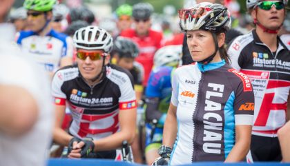Nach wechselnden Witterungsbedingungen erreichte heute Bernhard Kohl nach 232 km mit über 13 Min. Vorsprung vor Daniel Rubisoier und Stefan Kirchmair als erster das Ziel.