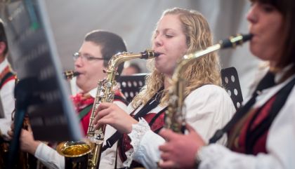 Die Musikkapellen der Sonnendörfer Gaimberg, Oberlienz und Thurn präsentierten am 6. September beim Gemeindezentrum Thurn ihr erstes gemeinsames Album. 