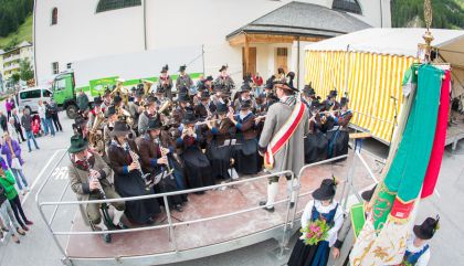 almrosenfest2015-brugal780