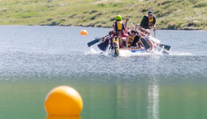Am Obersee paddelten 13 Teams um die Wette