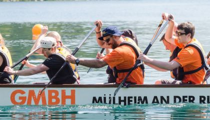 Am Obersee paddelten 13 Teams um die Wette