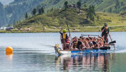 Am Obersee paddelten 13 Teams um die Wette